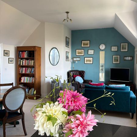 Spacious Town-Centre Apartment With Stunning Views Great Malvern Exteriér fotografie