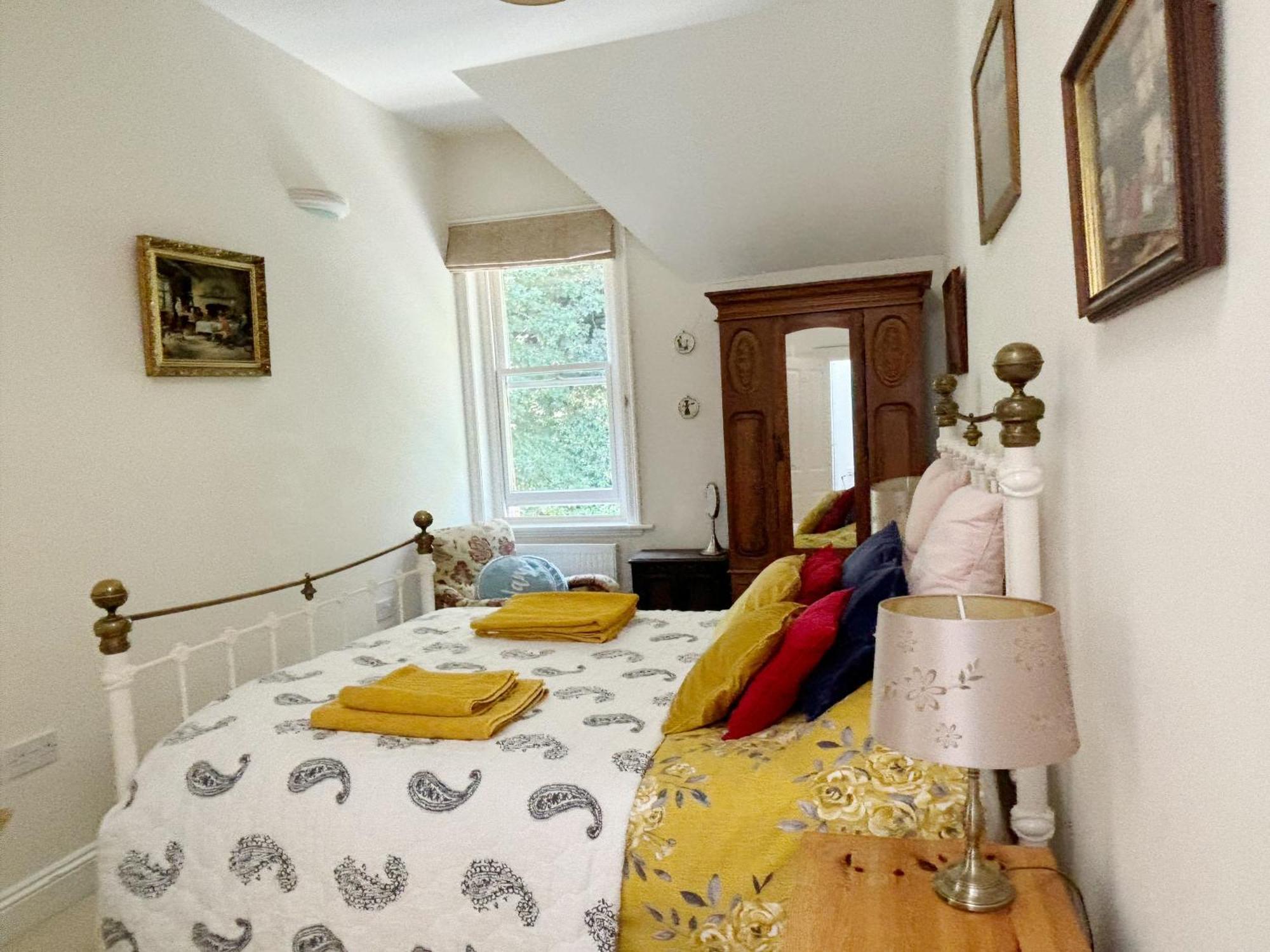 Spacious Town-Centre Apartment With Stunning Views Great Malvern Exteriér fotografie