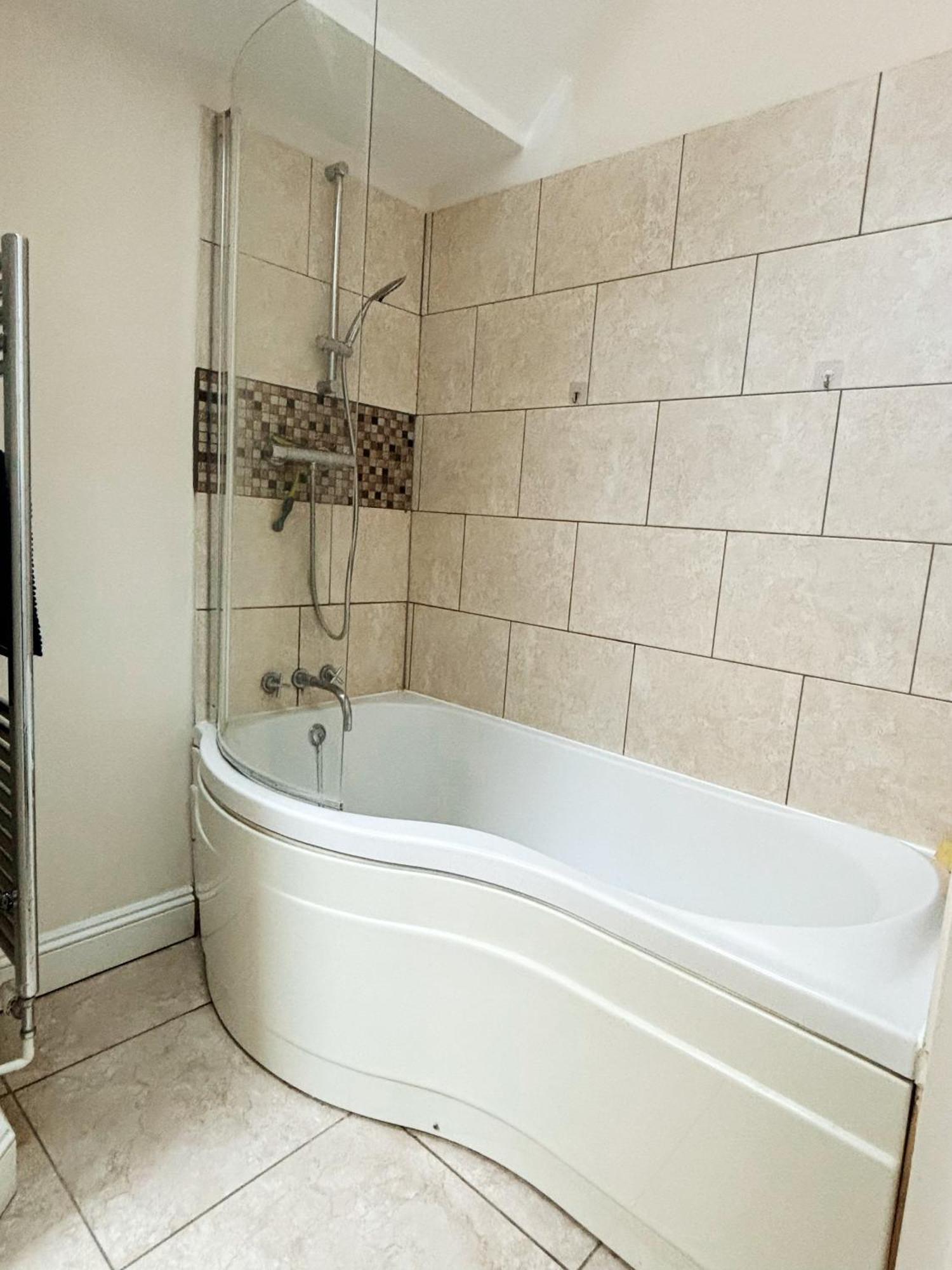 Spacious Town-Centre Apartment With Stunning Views Great Malvern Exteriér fotografie
